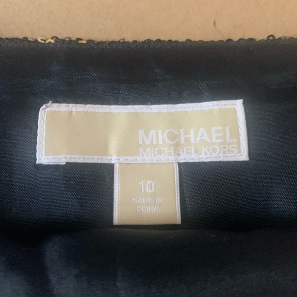 Beautiful Michael Kors skirt - Picture 3 of 3